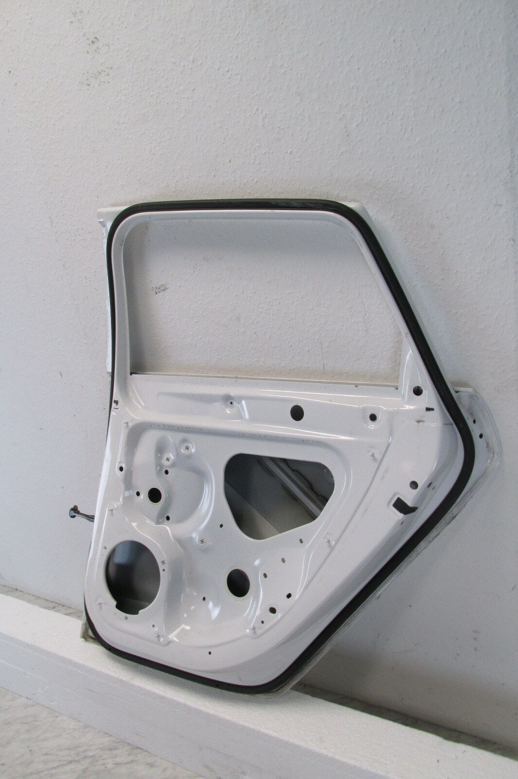 Audei A3 Tür hinten Rechts Beifahrerseite original 8V4833124