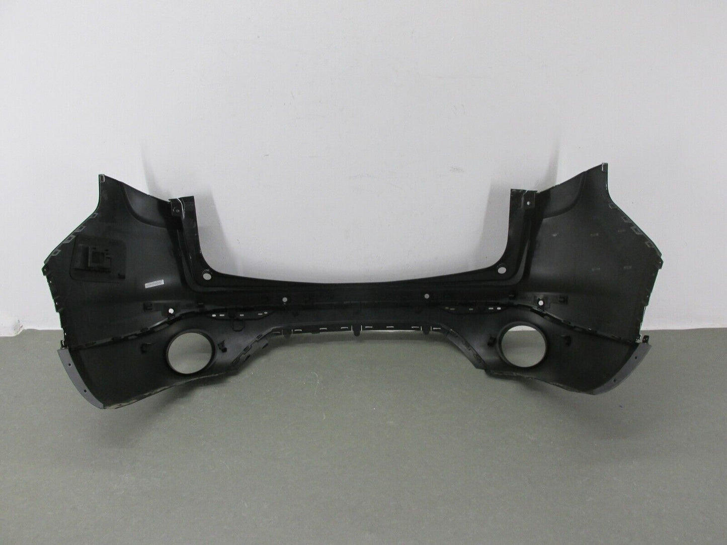 Alfa Romeo Stelvio Stoßstange Hinten Heckschürze original 50563323 PDC