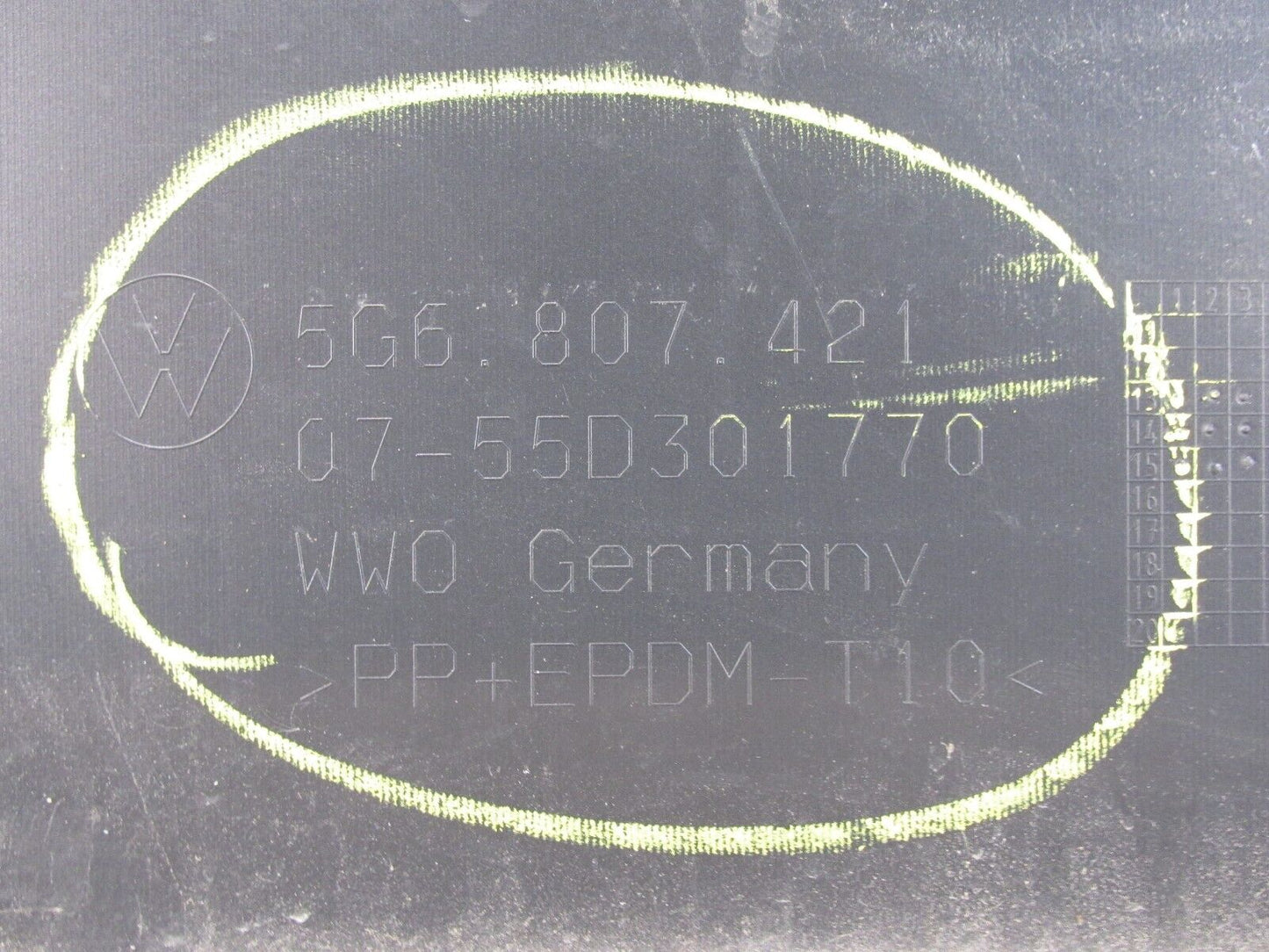 original VW Golf 5G Stoßstange Hinten Heckschürze original 5G6 807421 PDC