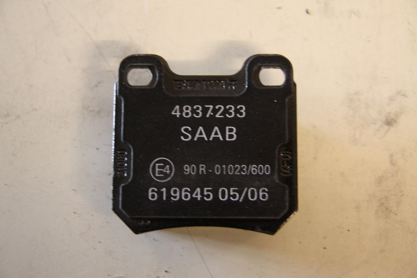 Saab - original Bremsbelagsatz - Bremsklotz - Bremsklötze - 4837241