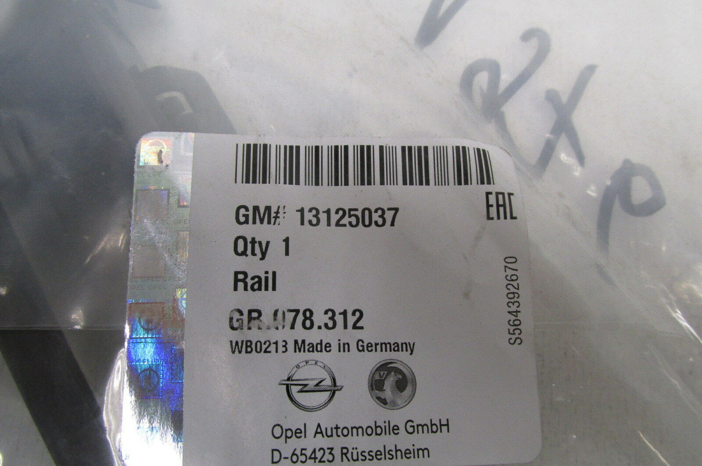 Stoßstangenhalterung Führungsschiene Opel Zafira B hinten rechts GM 13125037
