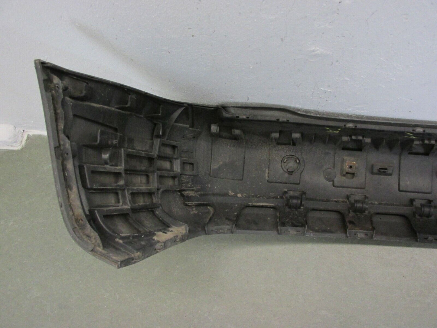 VW CADDY Stoßstange Stoßfänger Heckschürze Hinten original 2K0807363