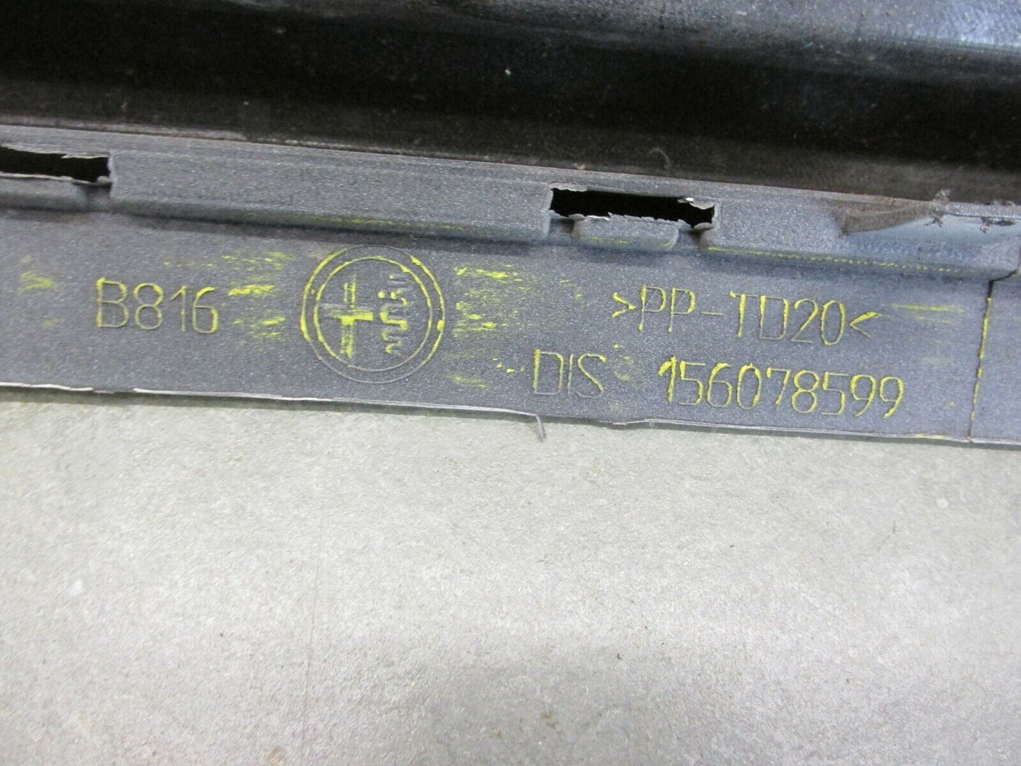 ALFA ROMEO MITO Stoßstange Stoßfänger Heckschürze Hinten original 156078599