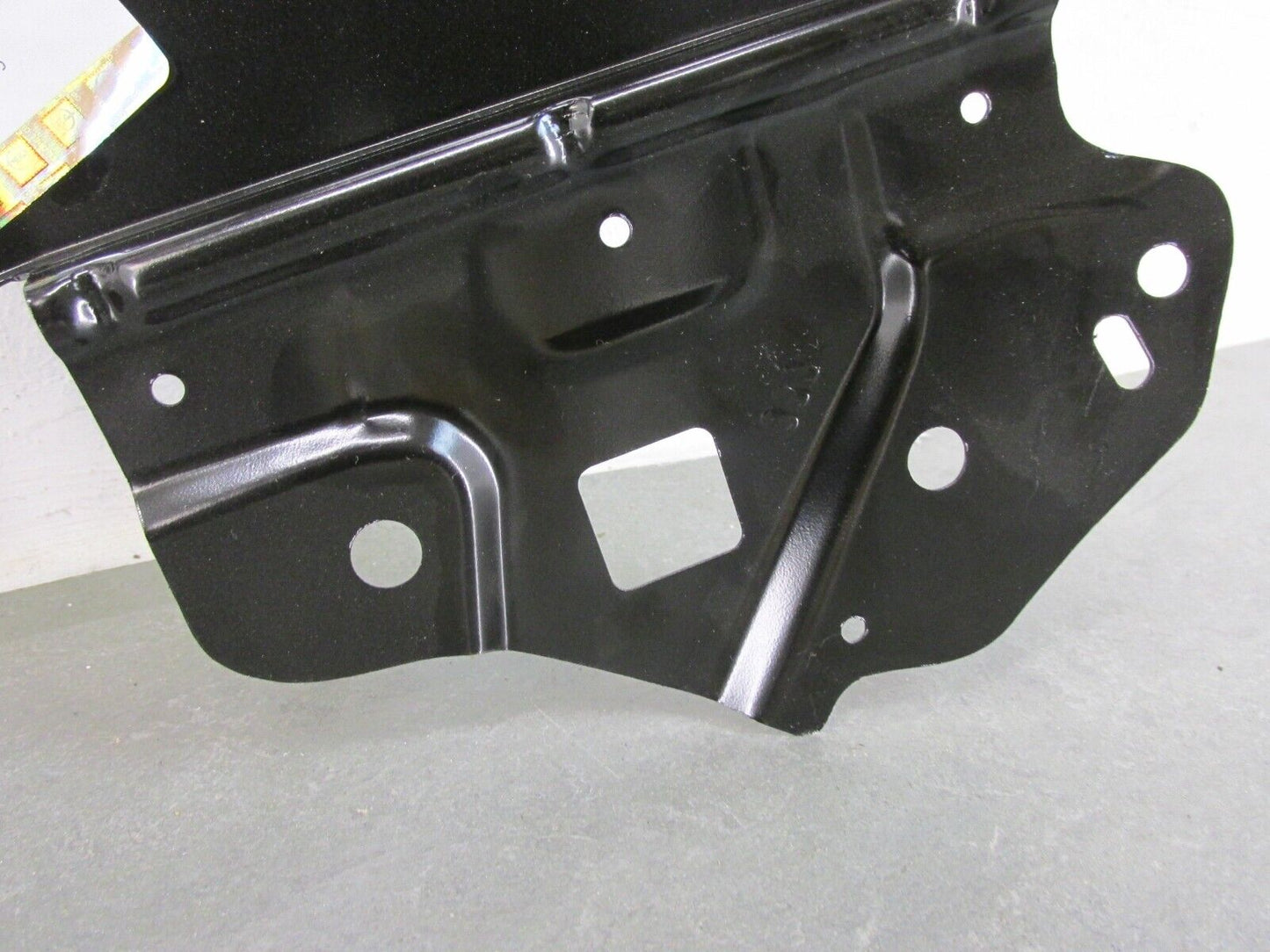 original Opel Kotflügel vorne links Fahrerseite 13390002