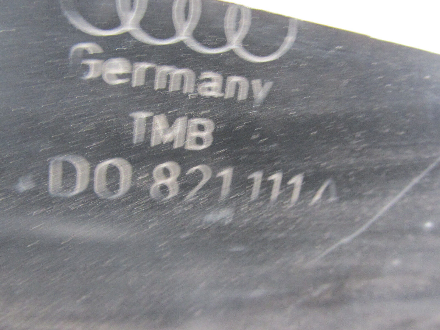 Audi A8 Bj. 94 - 98 Alu Kotflügel vorne Links - original