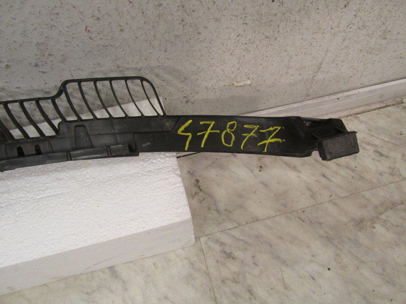 VW Golf 7 VII 5G Halterung hinten Heckschürze Stoßstange 5G9807863