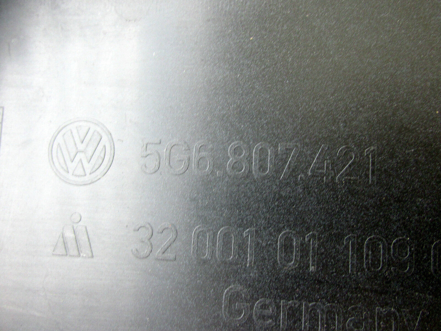 VW Golf VII 7 Stoßstange hinten PDC Heckschürze 5G6807421 original
