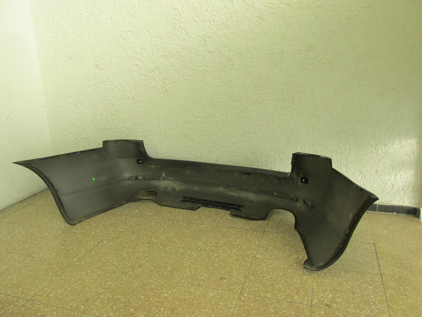 Skoda Stoßstange - hinten - Heckschürze mit PDC - original
