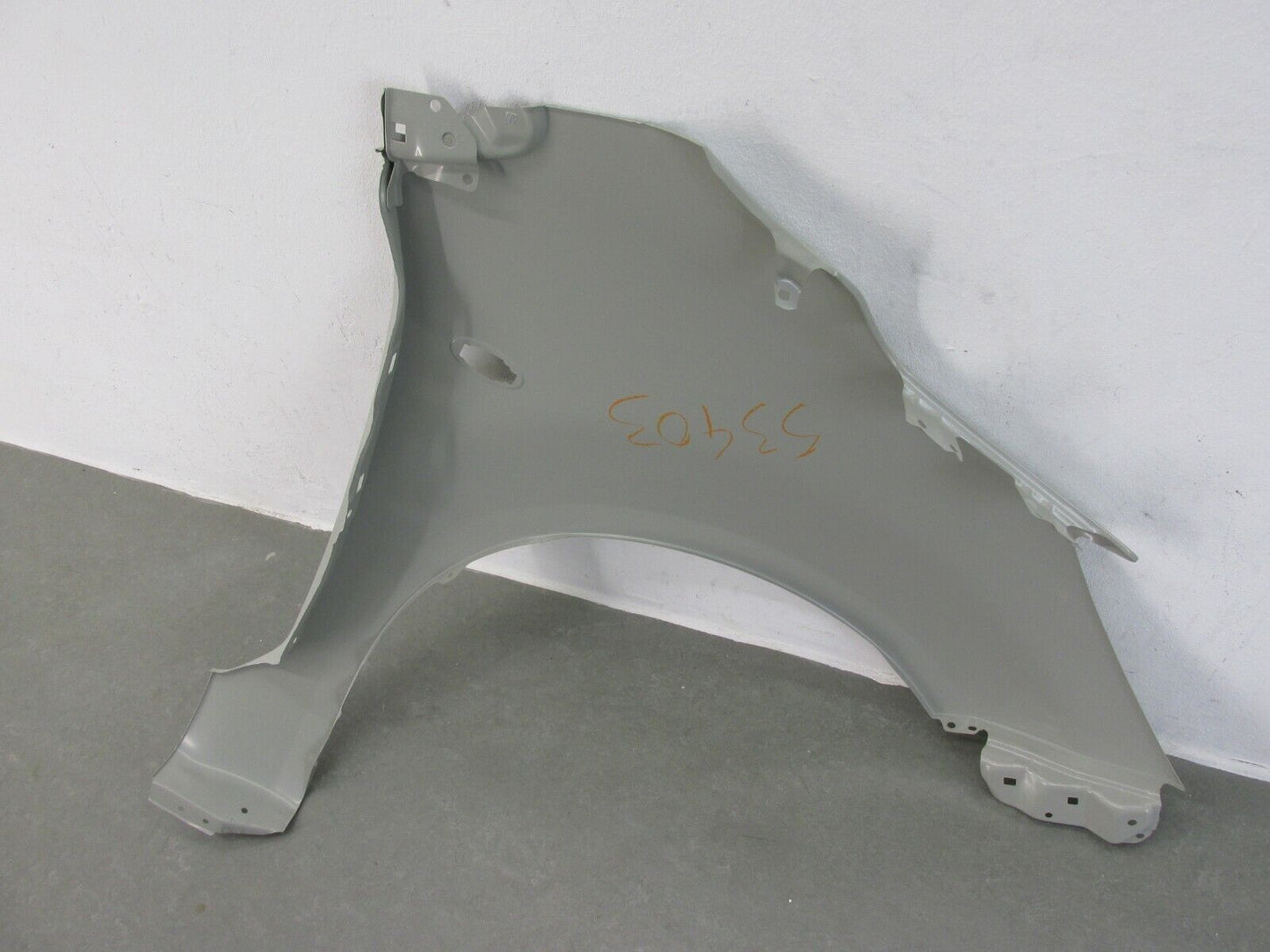 original Opel Agil Kotflügel vorne links Fahrerseite 93193102