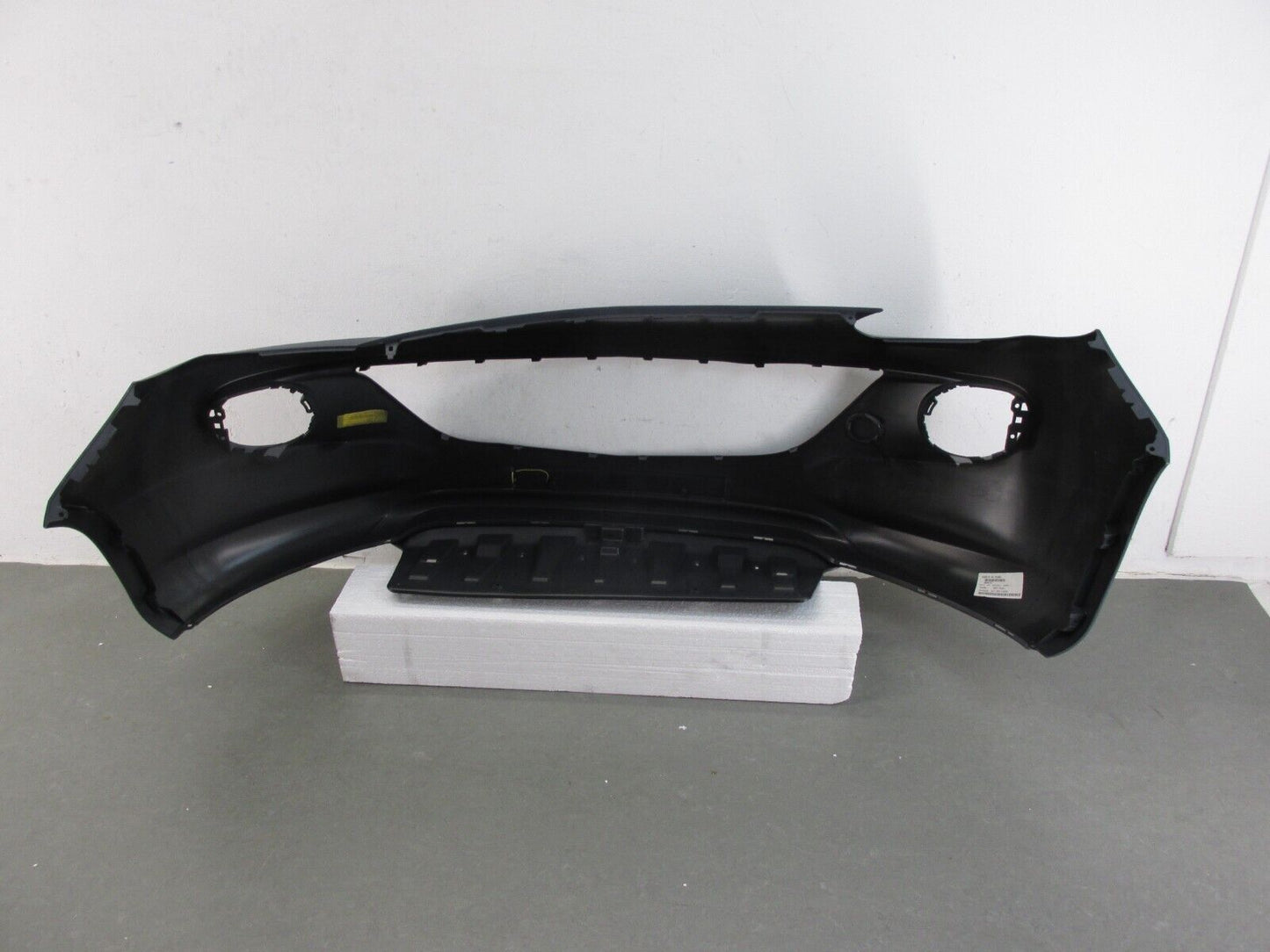original Opel Adam Stoßstange vorne Stoßfänger Frontschürze 13355270