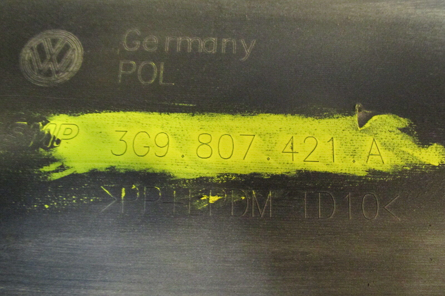 VW Passat B8 Alltrack Kombi - Stoßstange Hinten - Heckschürze 3G9807421A - PDC