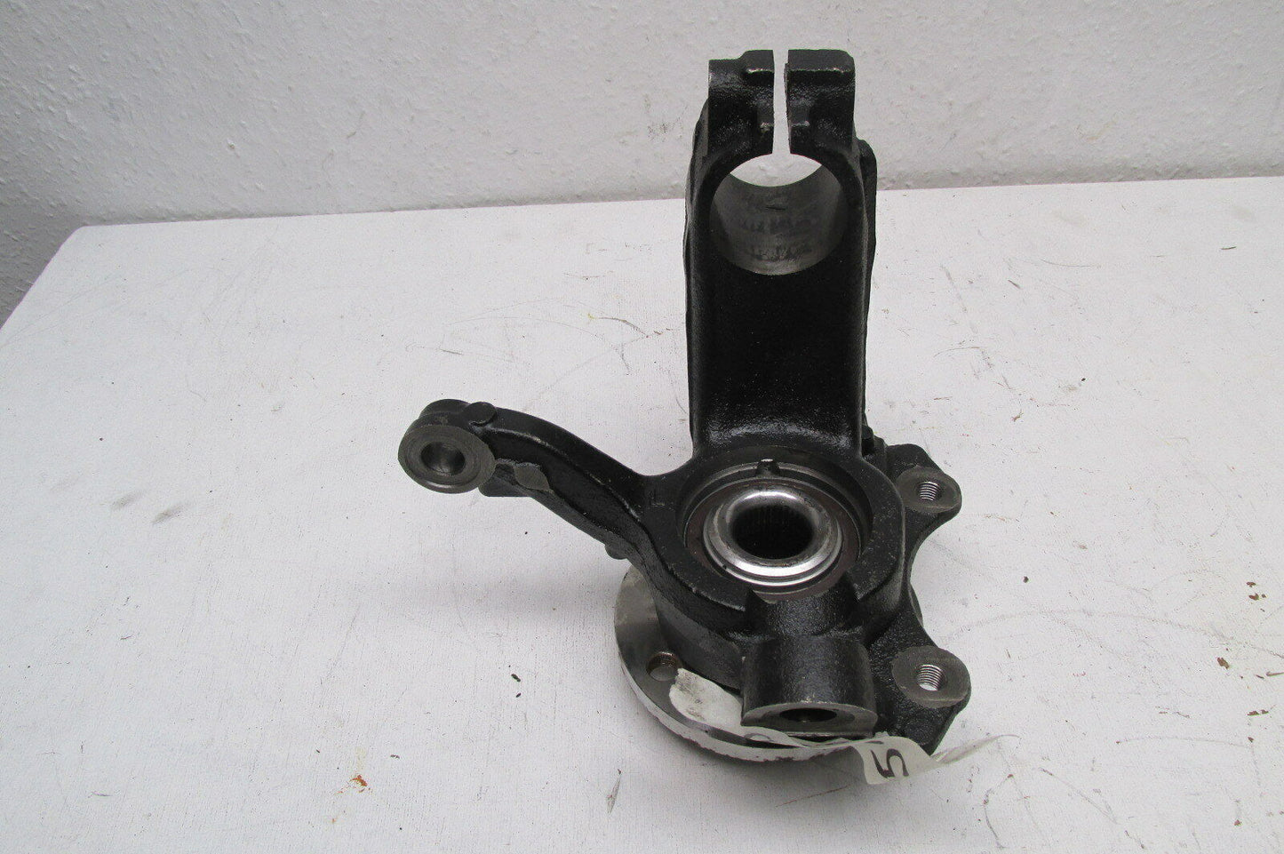 VW Polo Seat Radnarbe vorne links Radlager