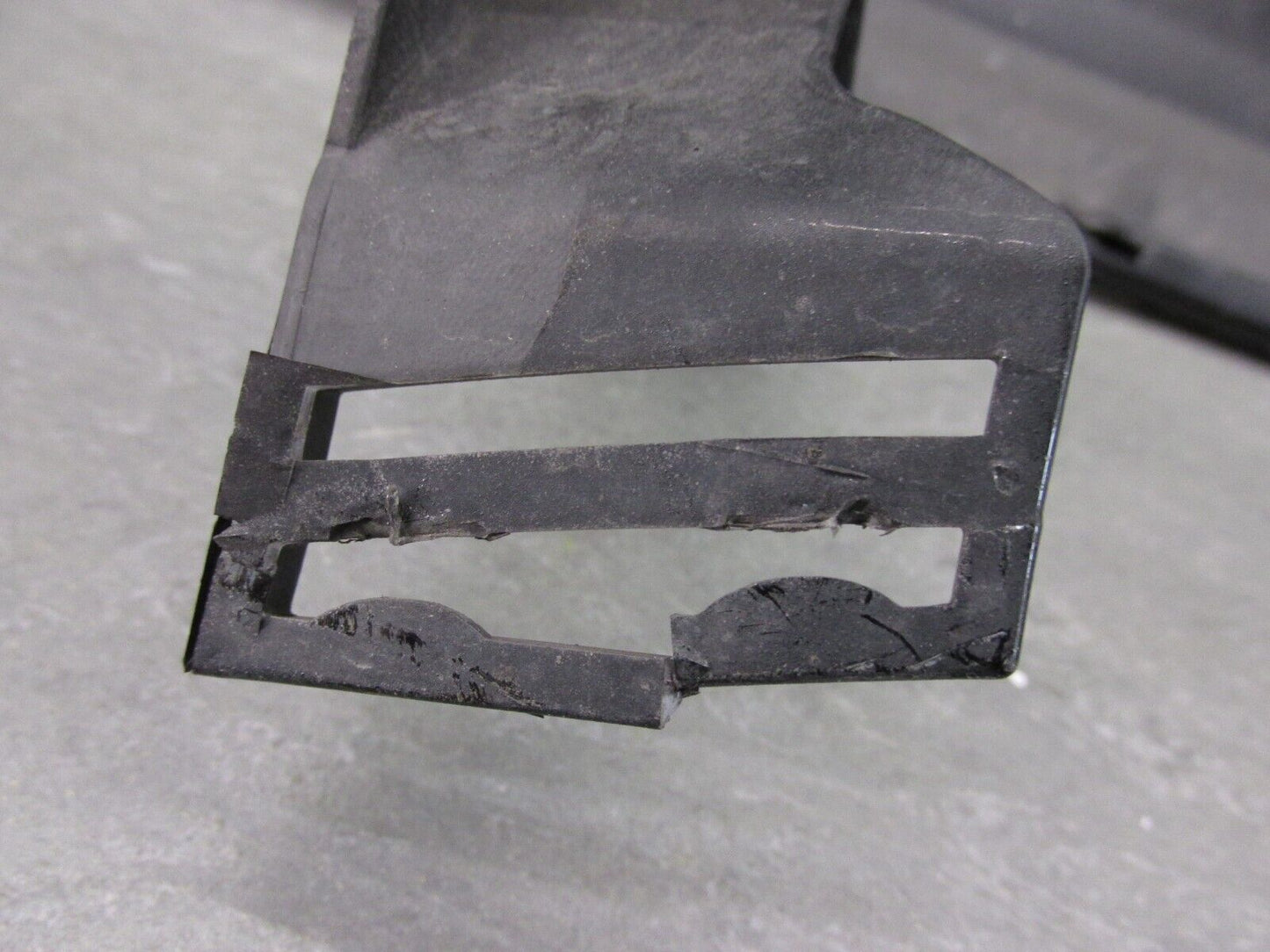 Mercedes Benz A Klasse Stoßstange Hinten Heckschürze original A177 885 68 02 PDC
