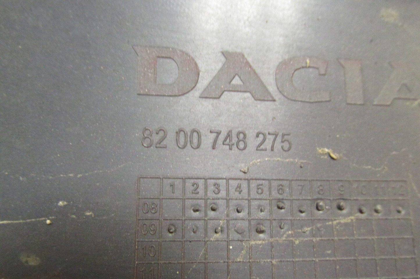Dacia Logan ab 2008 Stoßstange vorne Frontschürze Stoßfänger 8200748275