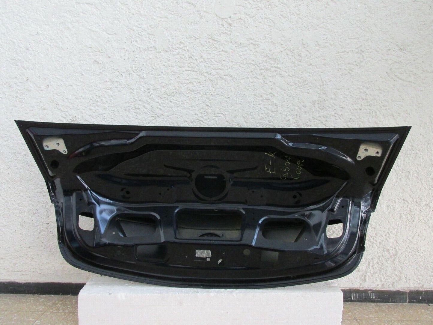 Mercedes E Klasse Heckklappen Koffer Raumt Tür original A2380700018181017 Alu
