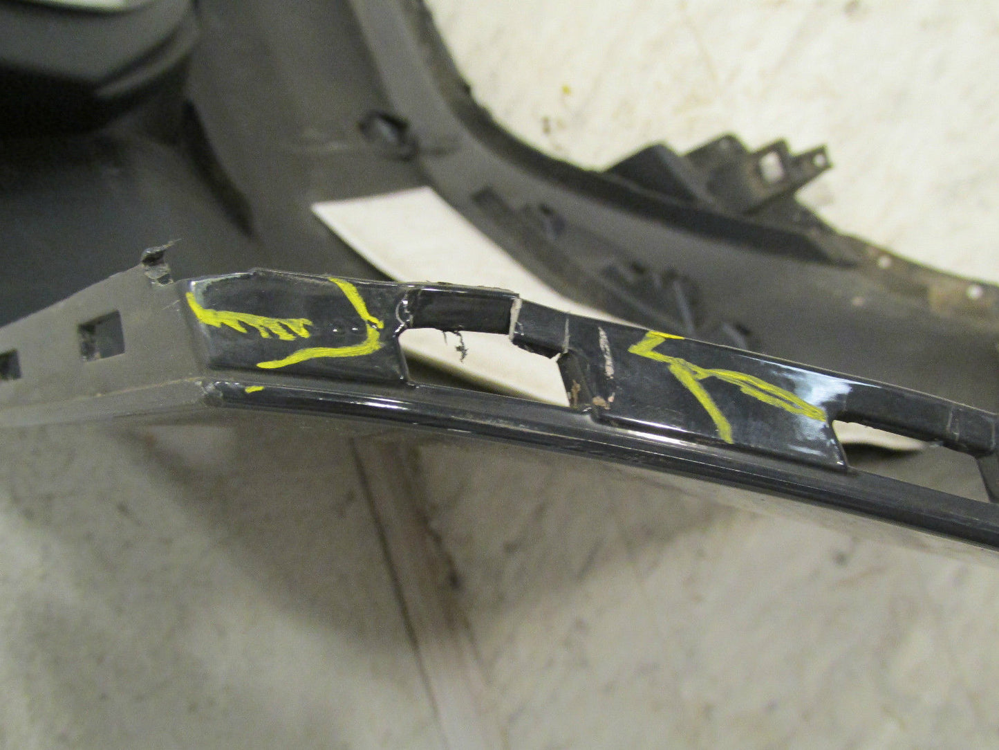VW Golf VII 7 Limo Stoßstange hinten Heckschürze 5G6807421 Bumper