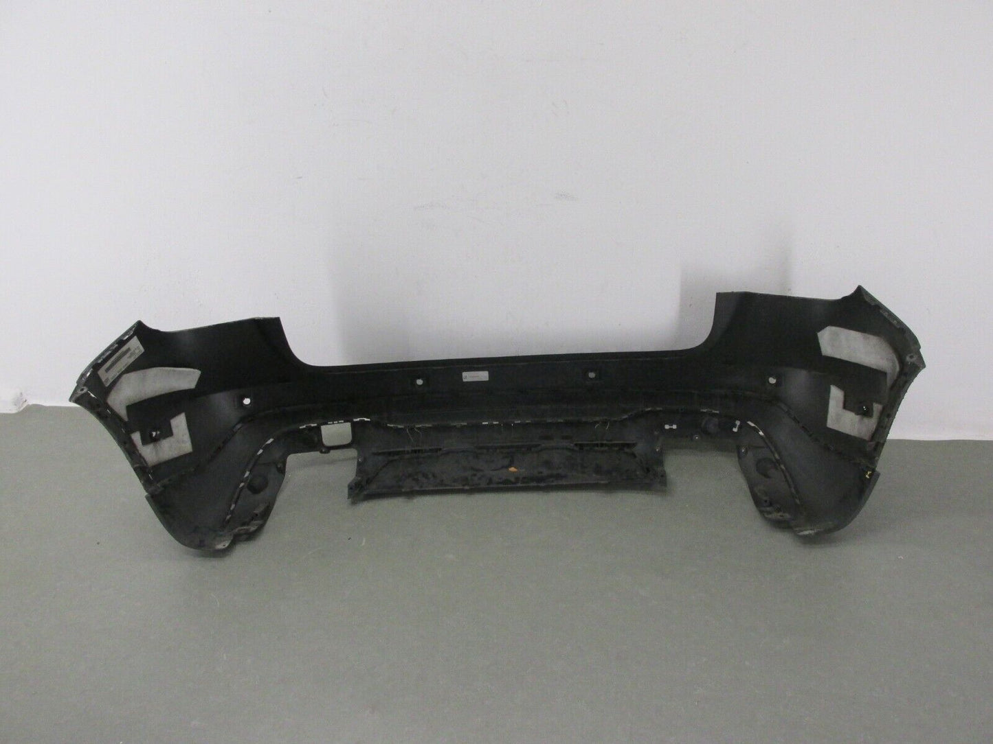 Mercedes GLA Stoßstange Hinten Heckschürze original A1568850125 PDC