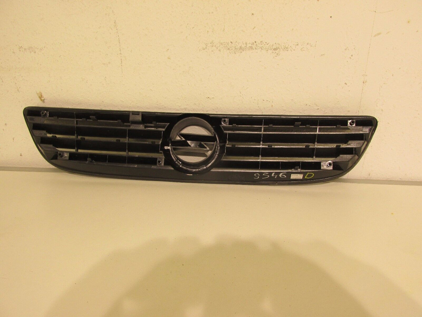 Opel Zafira A original Grill Frontmaske Frontgrill Kühlergrill 90580679