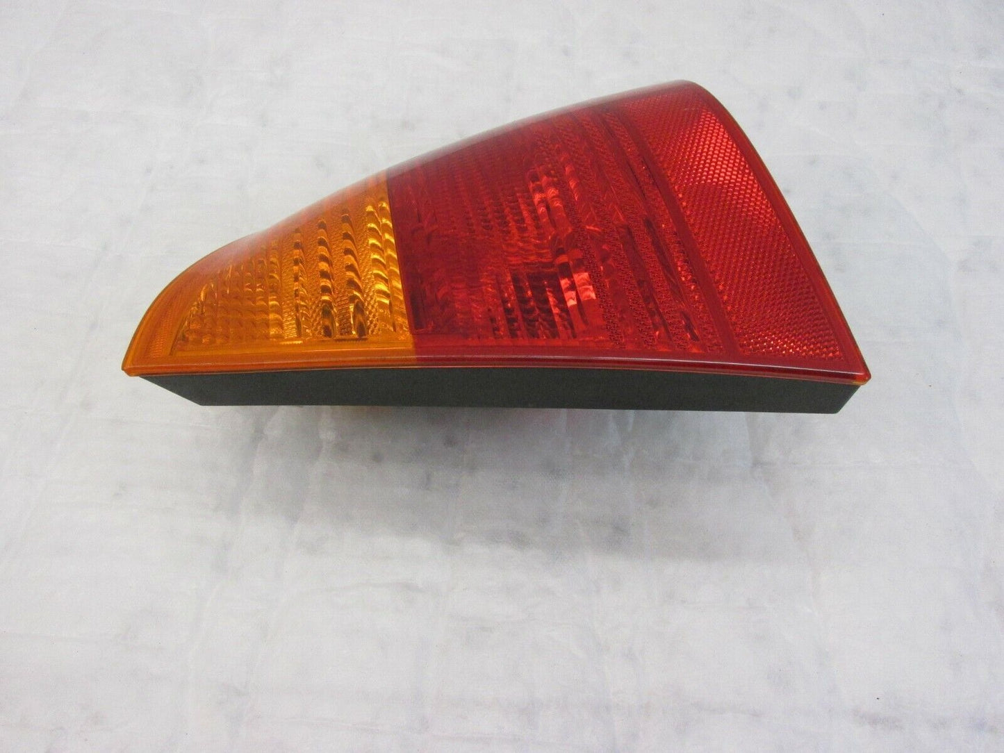BMW 3 E46 Tourig Kombi Rückleuchte hinten rechts Rücklicht original 7165880011