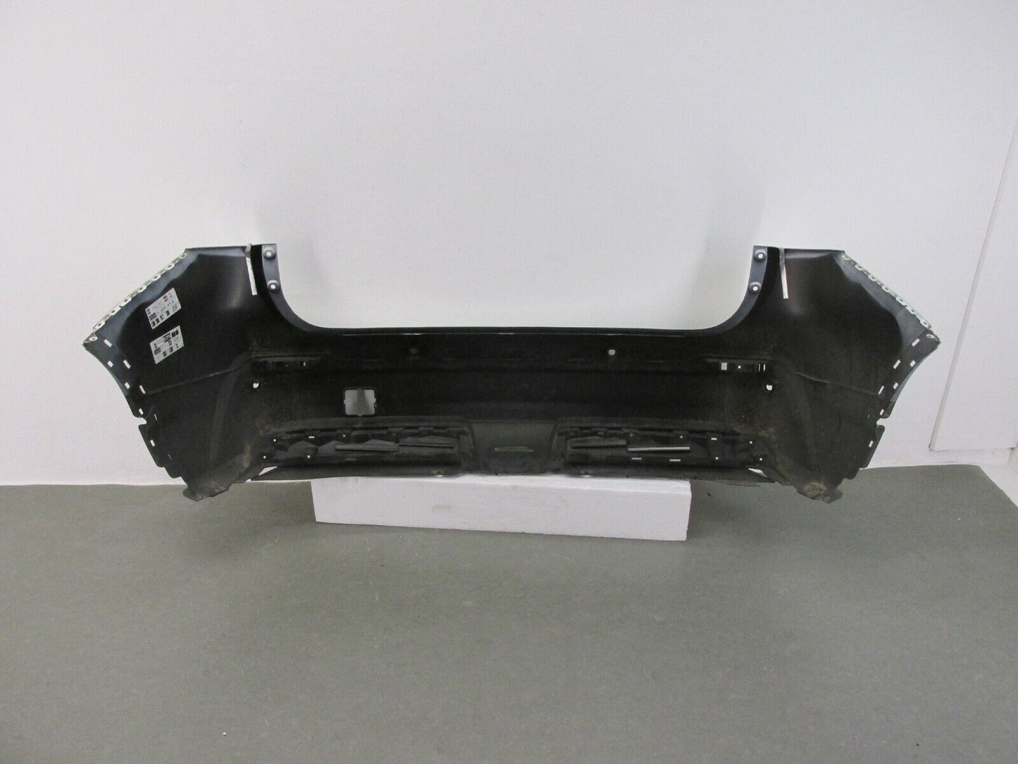 Nissan QASHQWAI Stoßstange Stoßfänger Heckschürze Hinten original 85022HV20 PDC