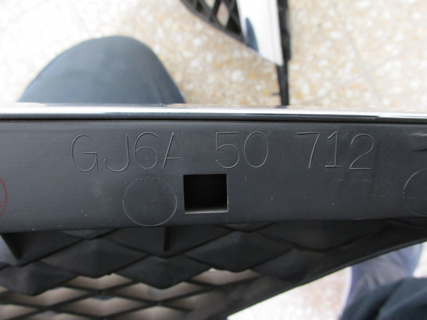 Mazda 6 original Grill Frontmaske Frontgrill Kühlergrill original GJ6A 50 712