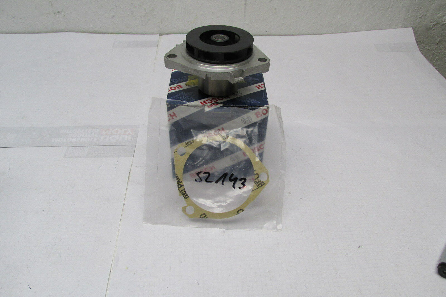 ALFA ROMEO 2.4 OTD BOSCH - Wasserpumpe 1 987 949 764