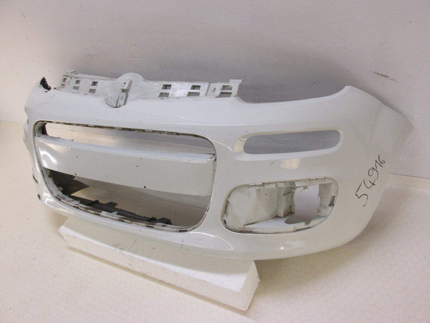 Original Fiat Panda BJ 2012 Stoßstange vorne Frontschürze Stoßfänger