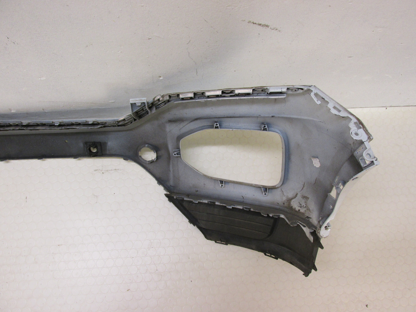 Original Stoßstange Hinten Heckschürze Volkswagen T-ROC 2GA 807 221 2xPDC