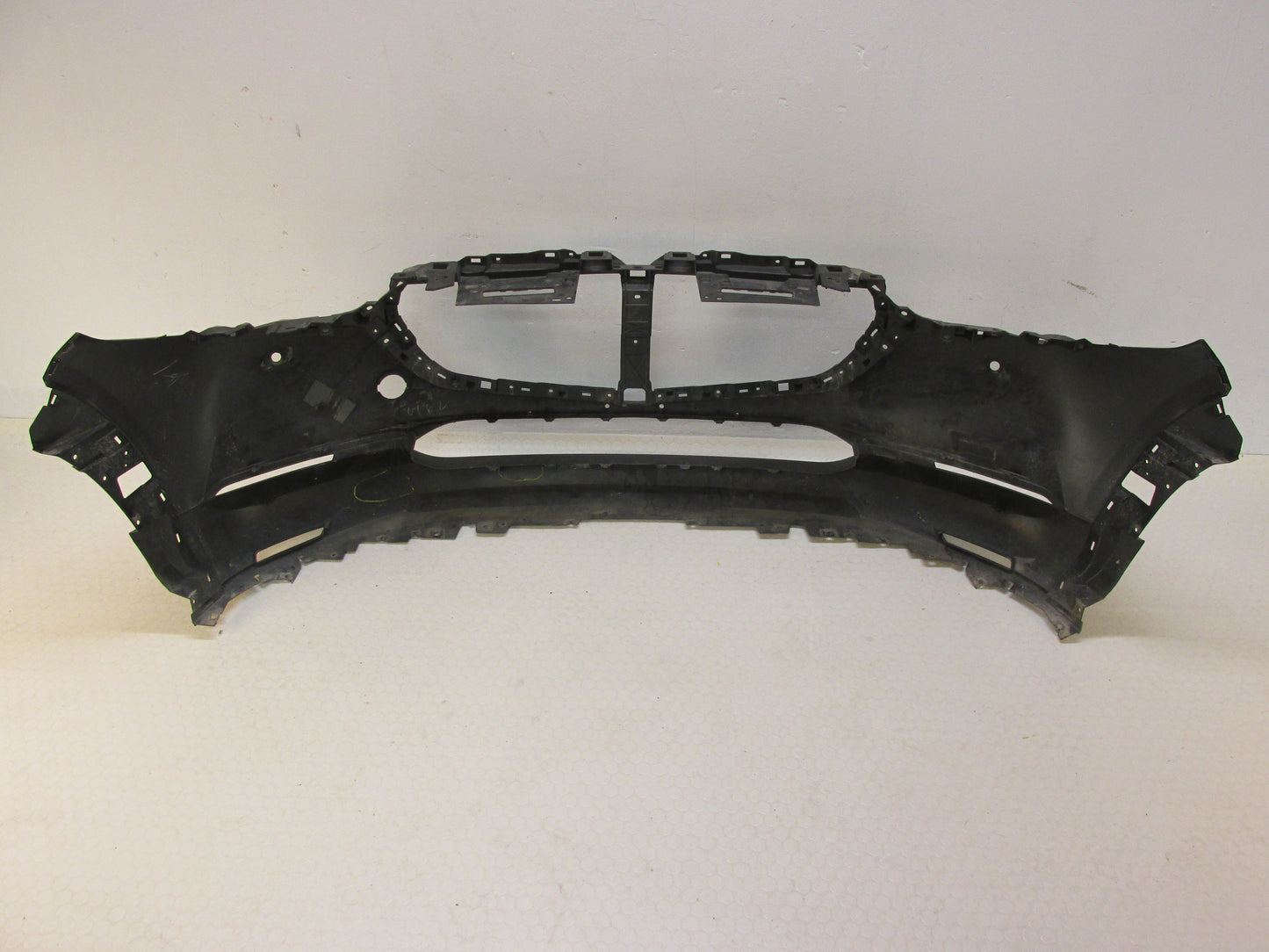 Original Mazda CX-30 original Stoßstange vorne Frontschürze DFR5-50031 PDC