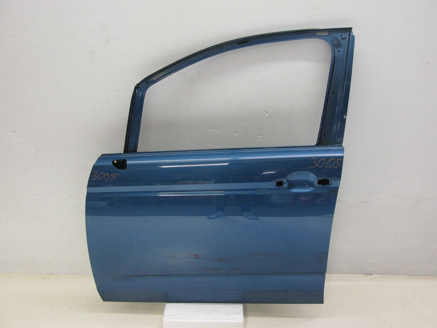 Original VW Touran Fahrzeugtür Vorne Links 5TA 831 311F