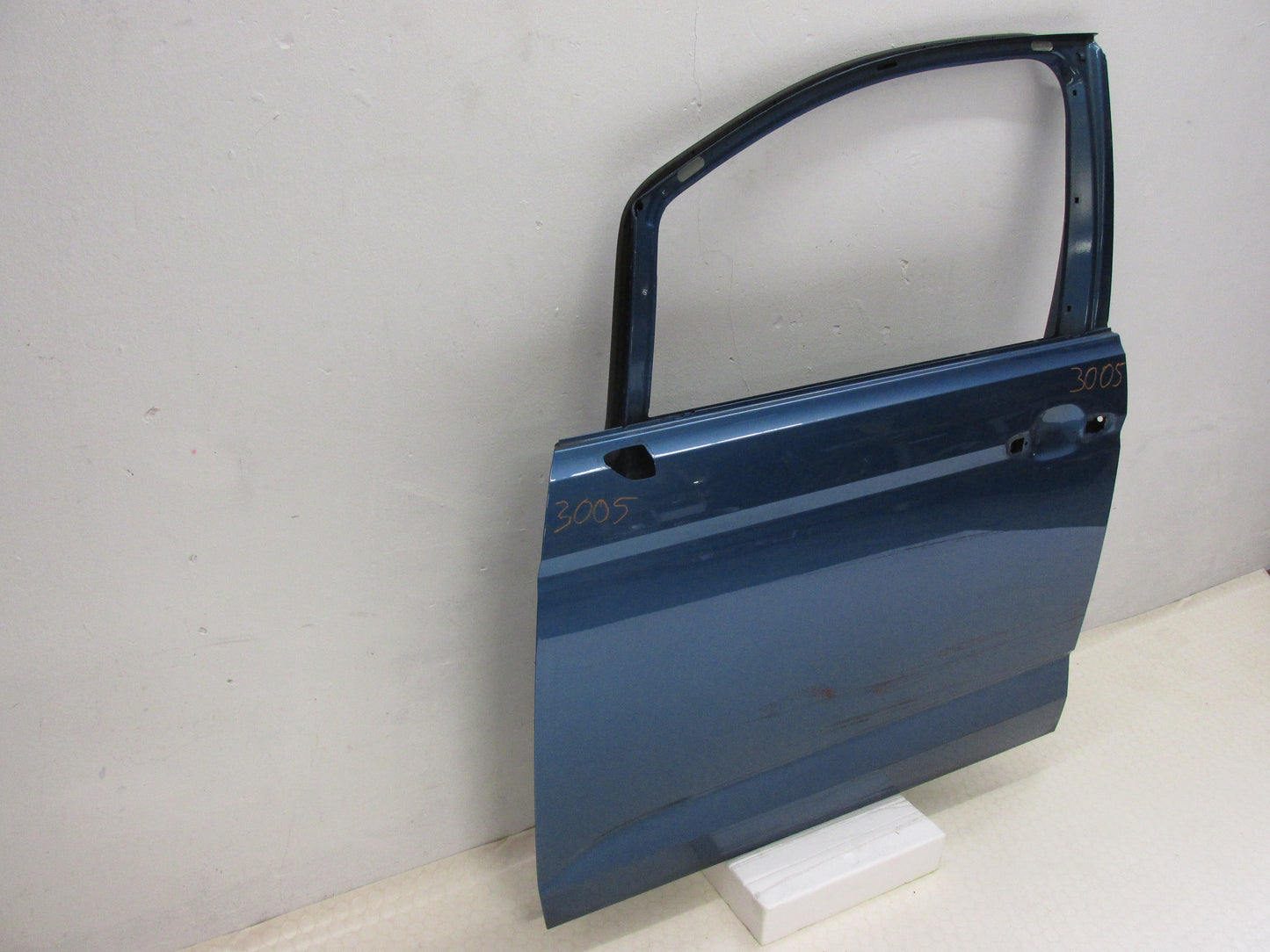 Original VW Touran Fahrzeugtür Vorne Links 5TA 831 311F