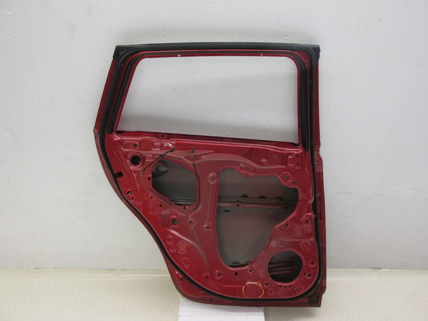 Original Mazda 6 Kombi Tür hinten links Fahrerseite  HAGELSCHADEN GHP973010