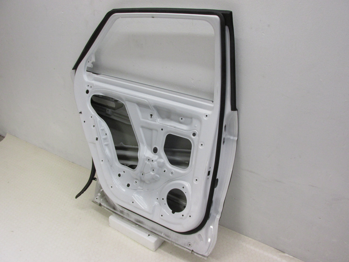 Original Hyundai IONIQ 5 Fahrzeugtür Hinten Links Fahrerseite