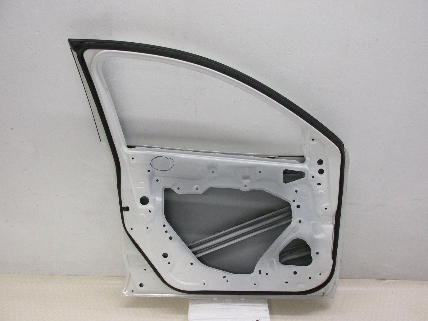 Original Mazda 2  Tür Vorne Links Fahrerseite (DL, DJ) D09L59010