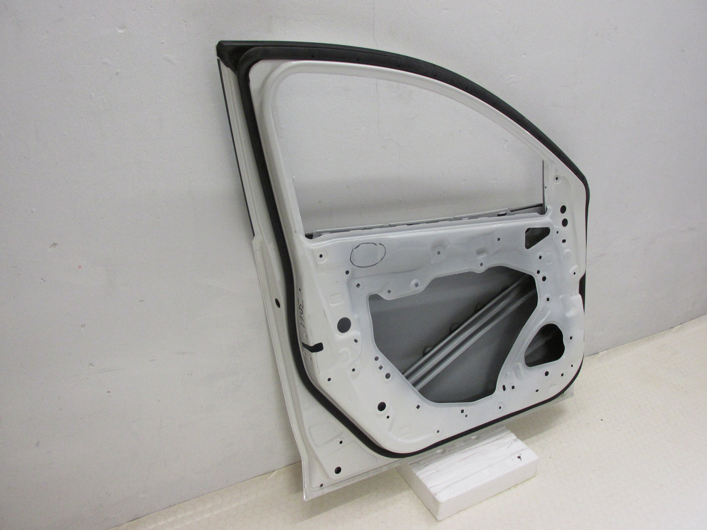 Original Mazda 2  Tür Vorne Links Fahrerseite (DL, DJ) D09L59010