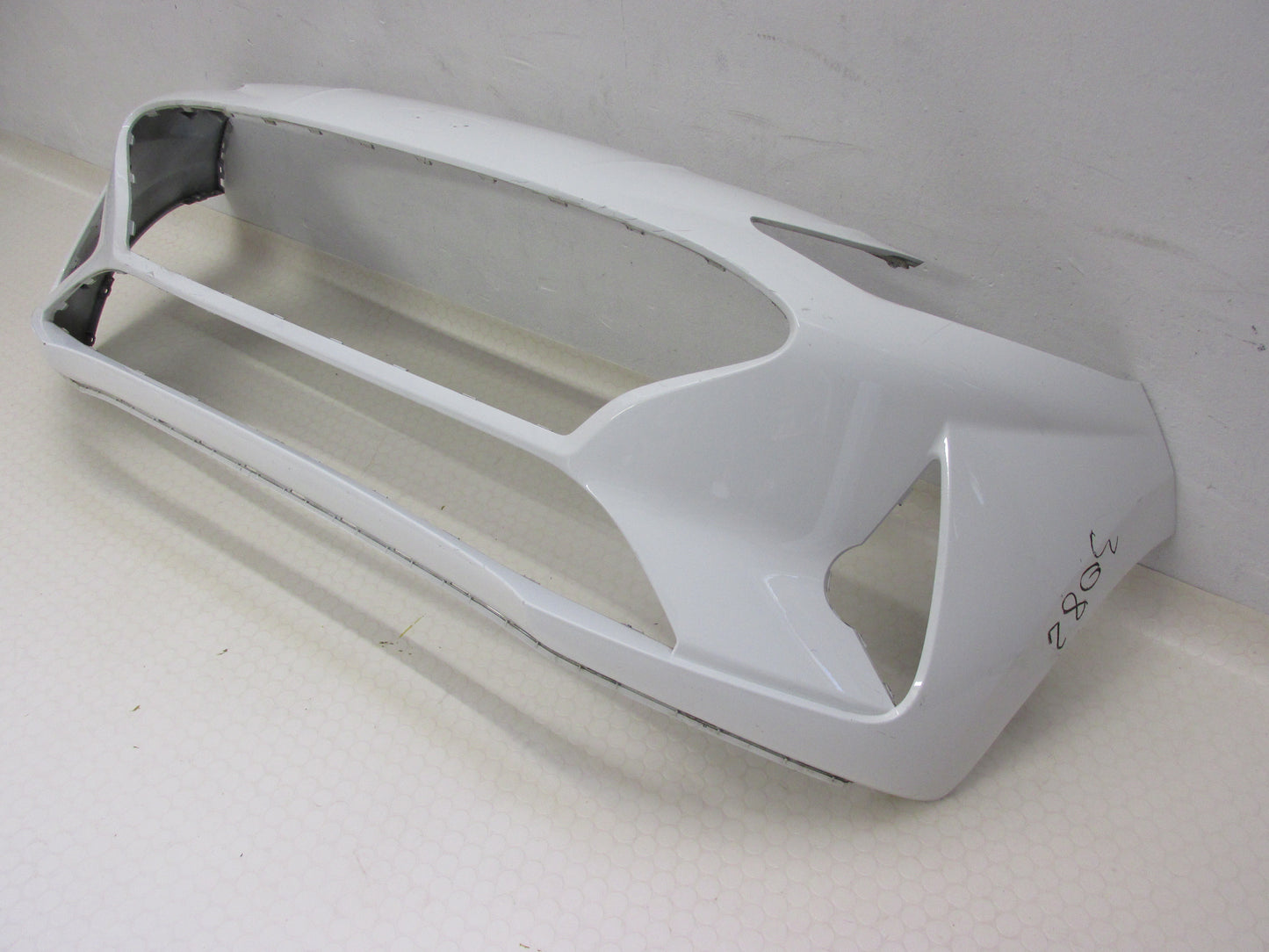 Original Hyundai i10 Stoßstange vorne Frontschürze Stoßfänger 86511-K700