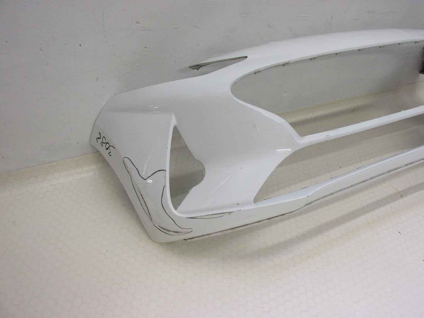 Original Hyundai i10 Stoßstange vorne Frontschürze Stoßfänger 86511-K700