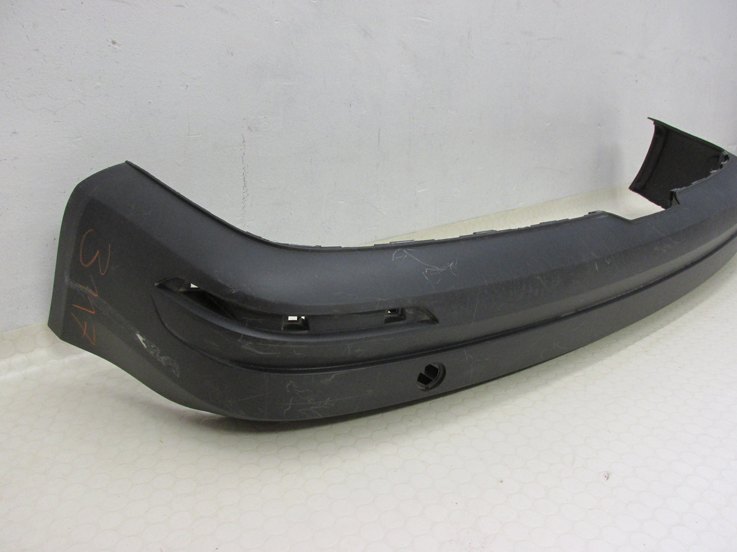 VW CADDY Facelift Stoßstange Hinten Heckschürze original 2K5 807 363