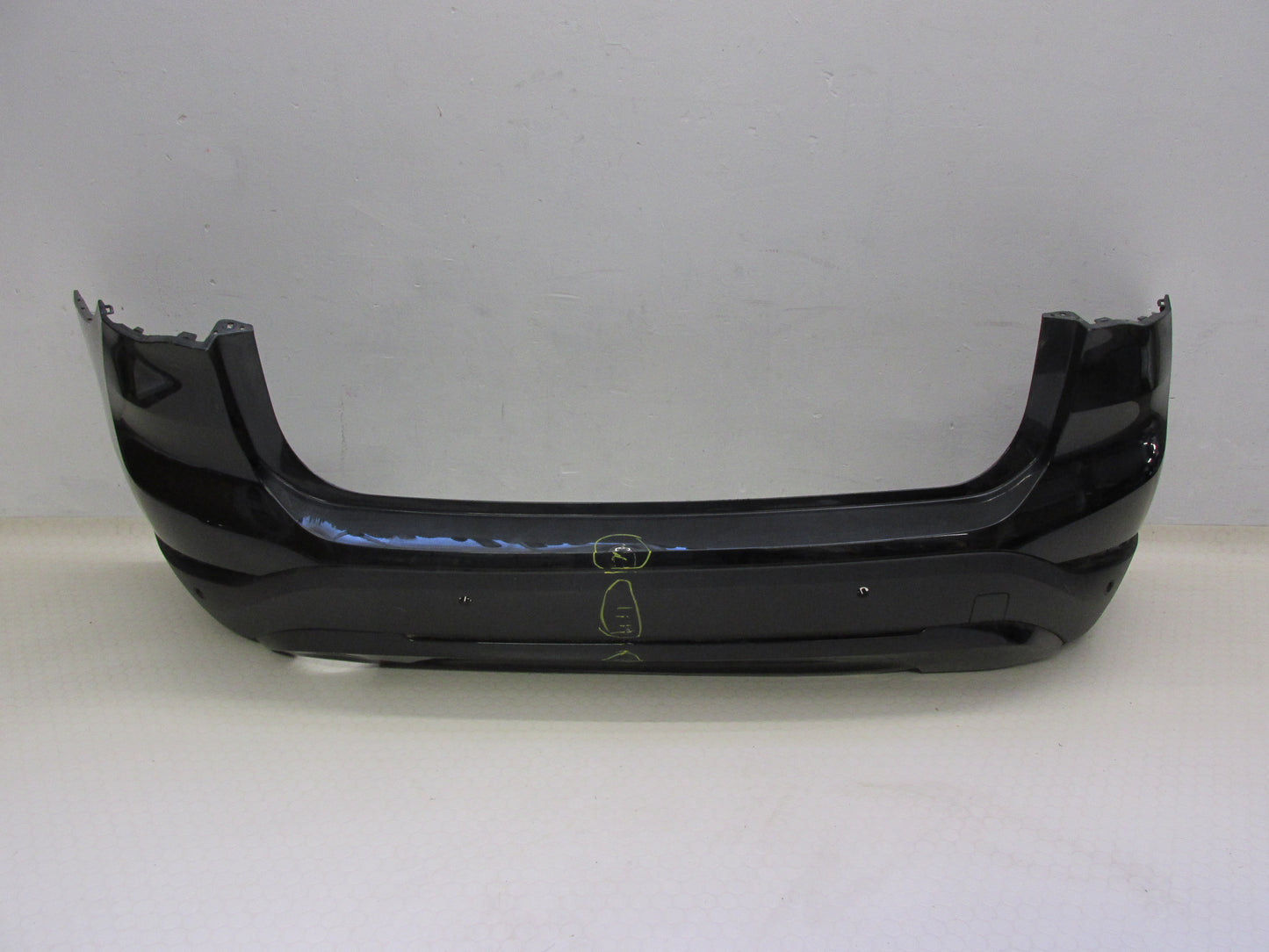 BMW X1 F48 Stoßstange Hinten Heckschürze original 51127335260 PDC