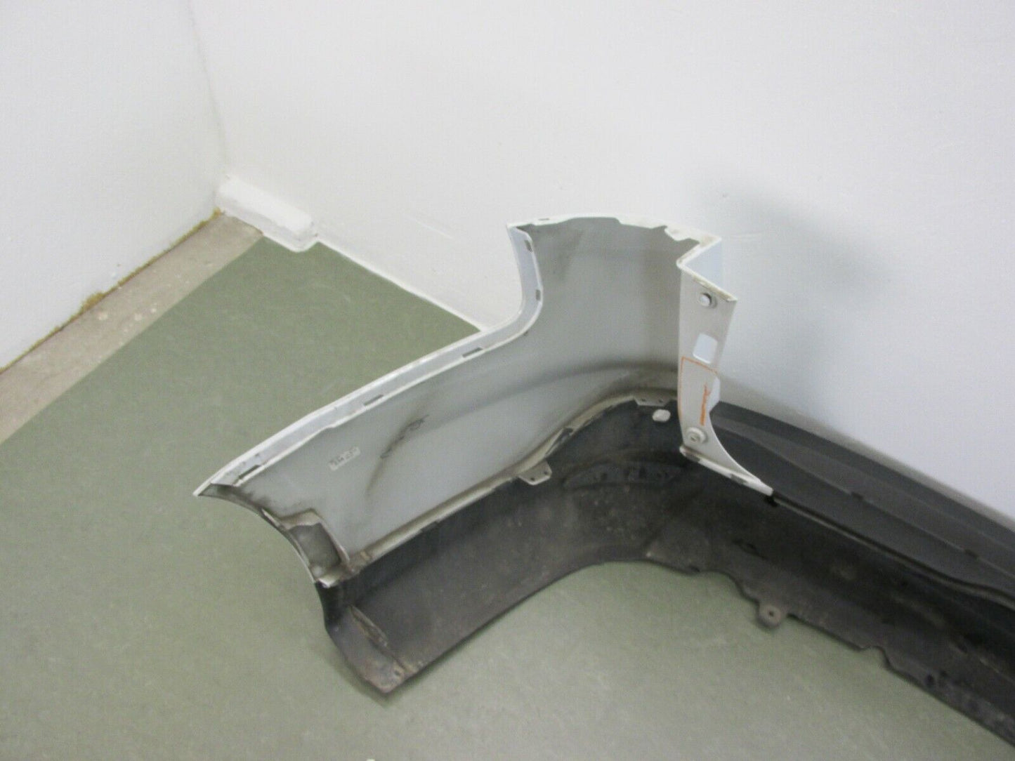 Ford Focus 3 Stoßstange Stoßfänger Heckschürze Hinten original BM51 17865 A  PDC