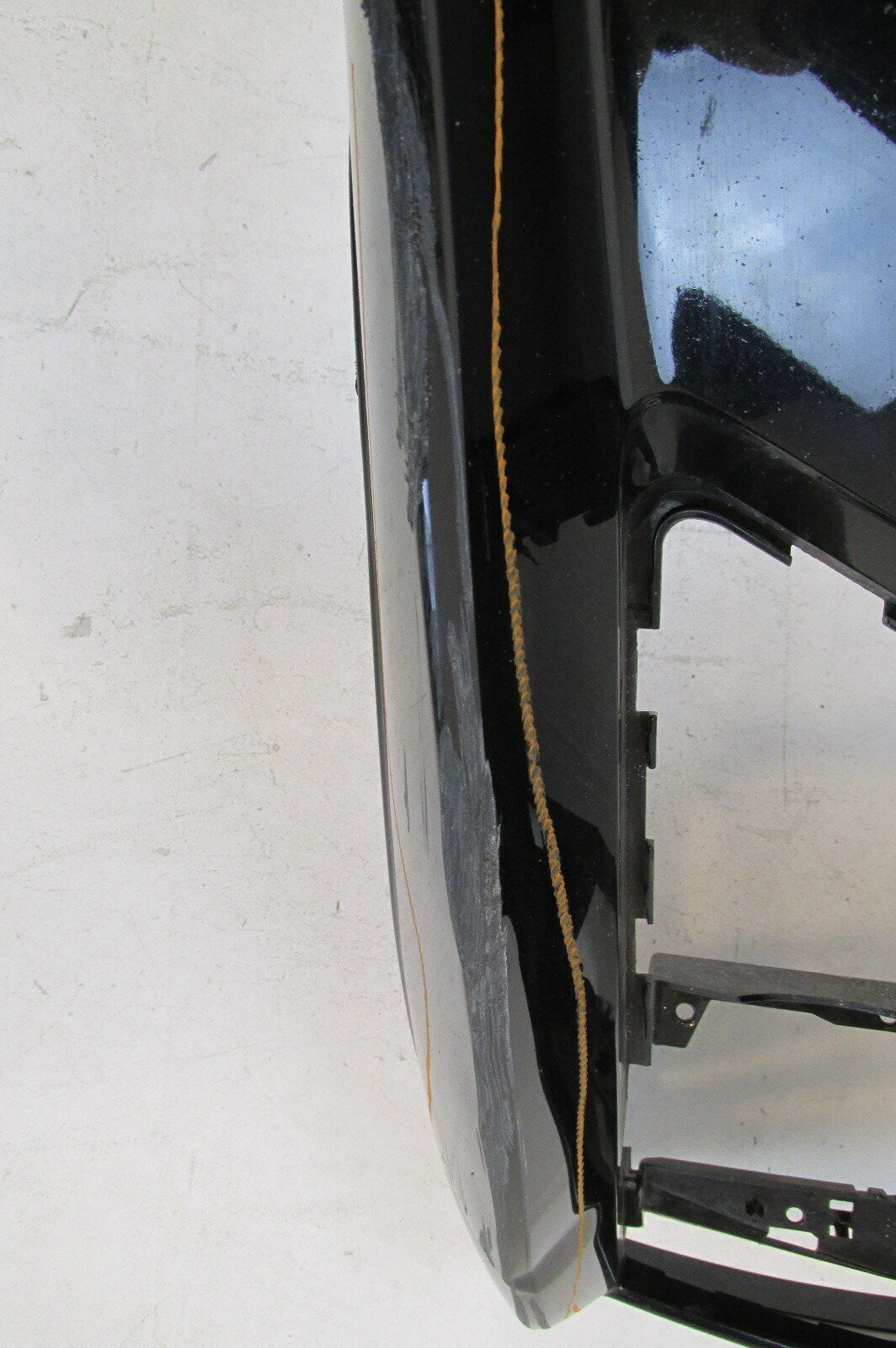 Audi A4 8W  Stoßstange vorne  Stoßfänger  Frontschürze 8W0807437 PDC
