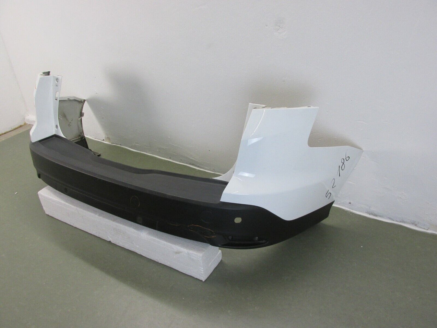 Ford Focus 3 Stoßstange Stoßfänger Heckschürze Hinten original BM51 17865 A  PDC
