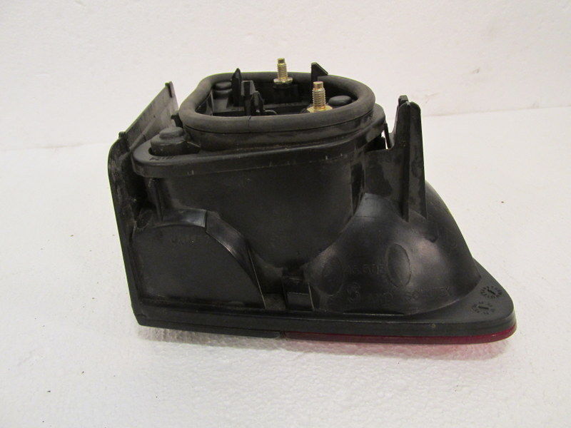 Peugeot 406 Kombi  Rücklicht  hinten innen links  Heckleuchte  45505