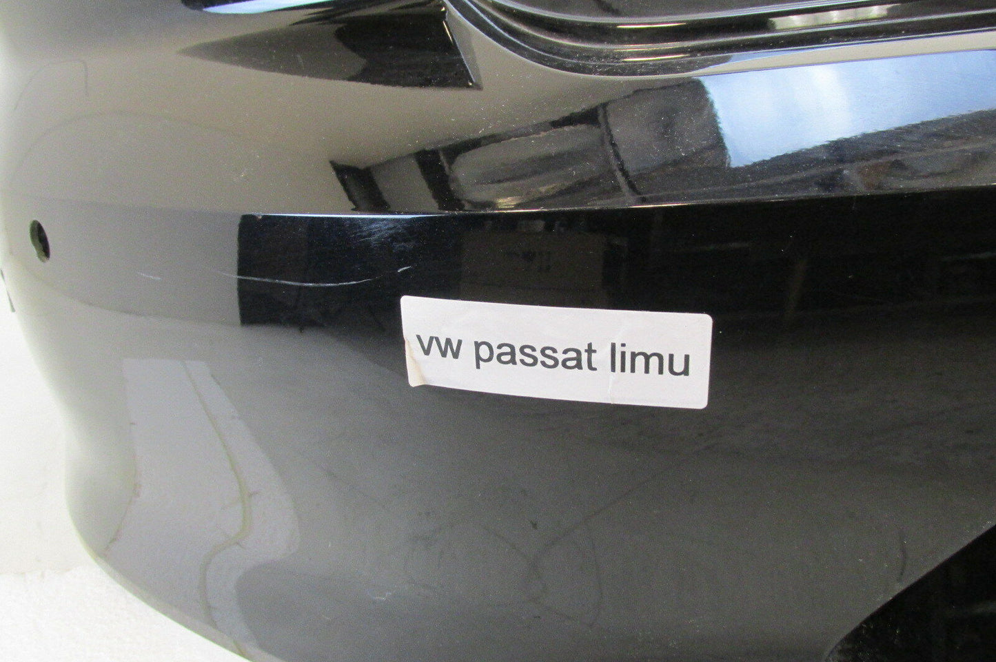 VW Passat  Limo Stoßstange Stoßfänger Heckschürze Hinten original 3G5807421