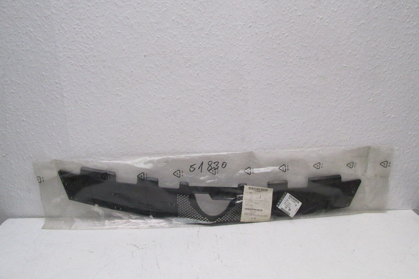 Opel Astra H Kühlergrill original gm 13108461 Grill Frontgrill