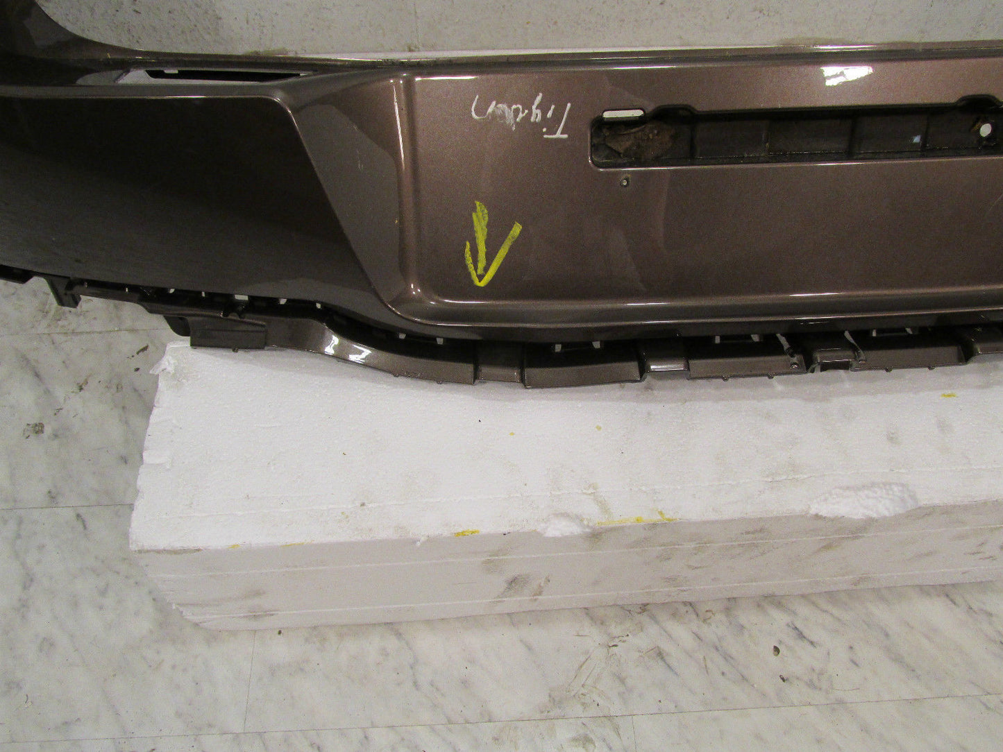 VW Tiguan 5N Stoßstange hinten  Heckschürze  5N0807421G  Bumper