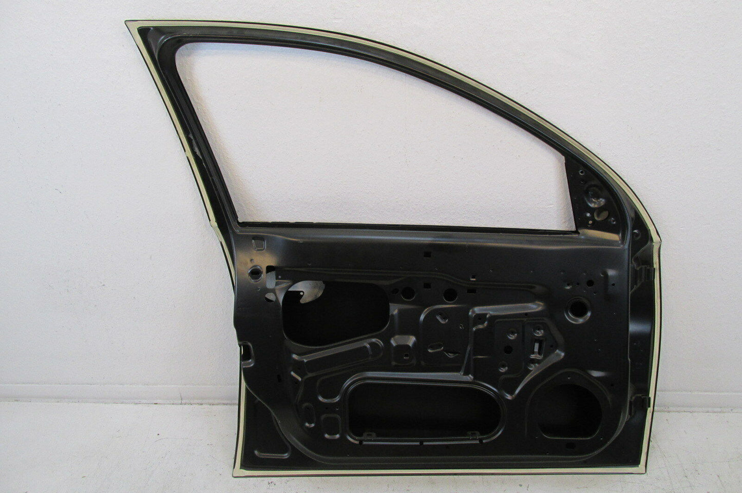 NEU Opel Corsa C Tür vorne links original Fahrerseite