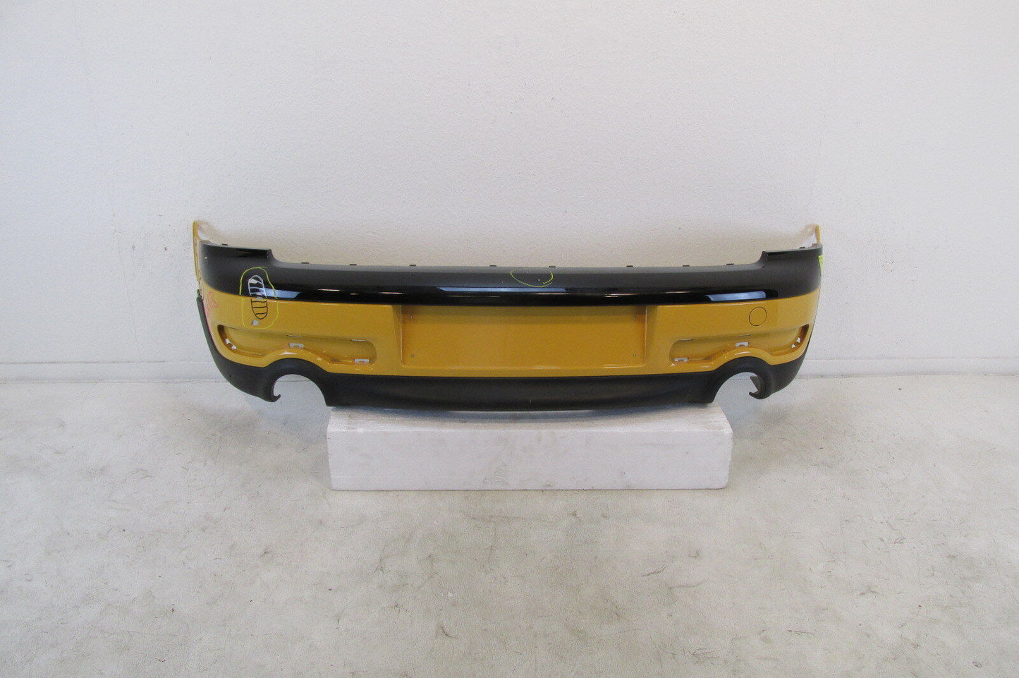 MINI COOPER S  STOßFÄNGER HECKSCHÜRZE STOßSTANGE 51127173629