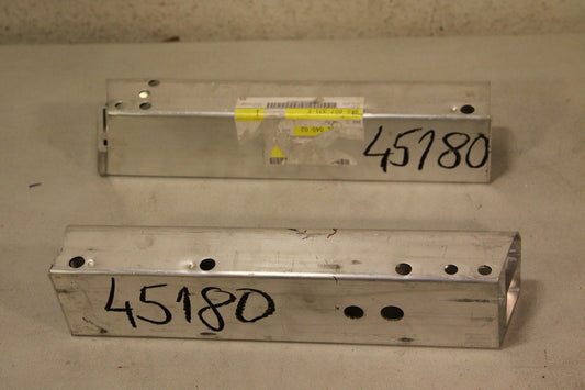 Audi A4 8K Stoßstangenträger  hinten  8K0807331 E  8K0807332 A  original