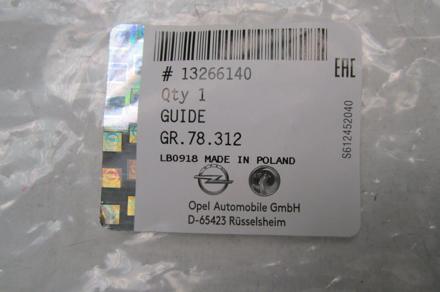 Opel Astra J Stoßstang Führung Halter original GM 13266140
